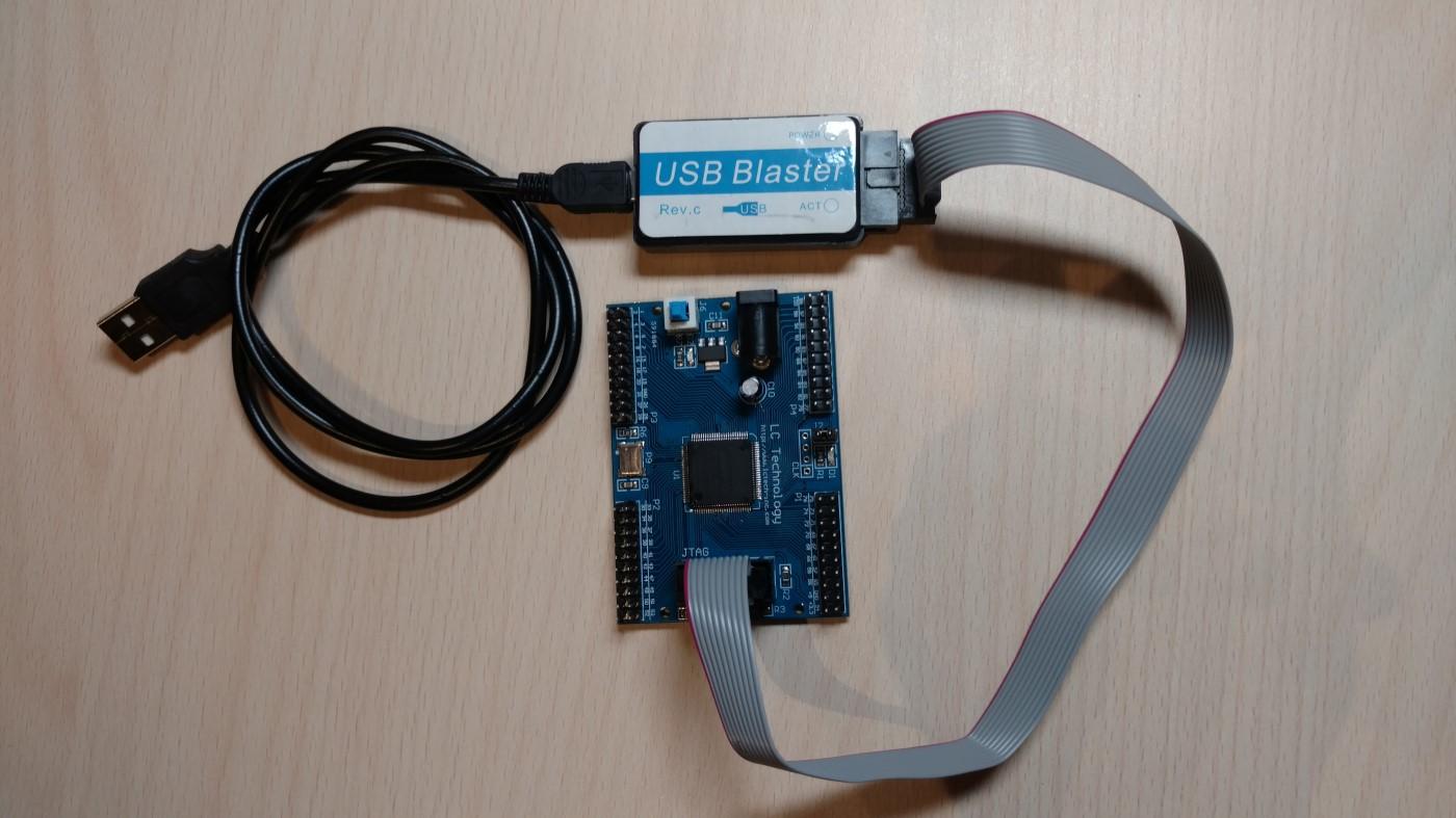 MAX II CPLD USB Blaster Connection