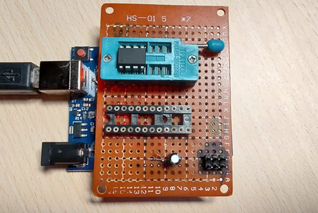 Programming The Attiny45 With An Arduino As ISP Programmer