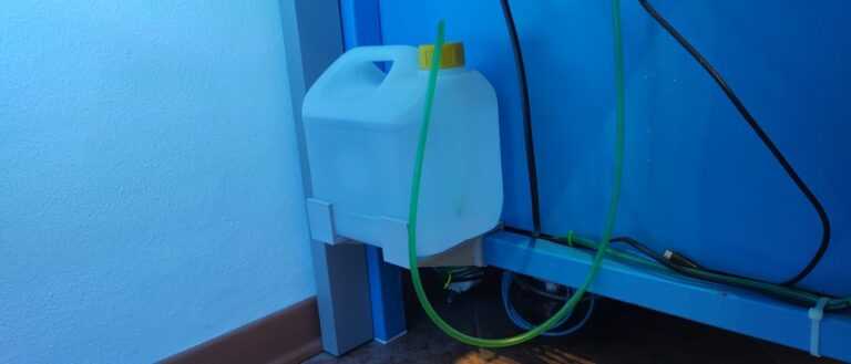 solder water dispenser water tank mounts