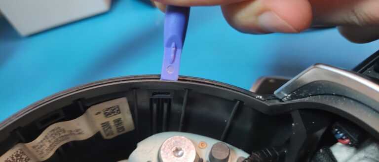bmw f10 steering wheel disassemble top plastic