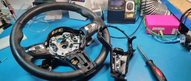 bmw f10 steering wheel disassembled