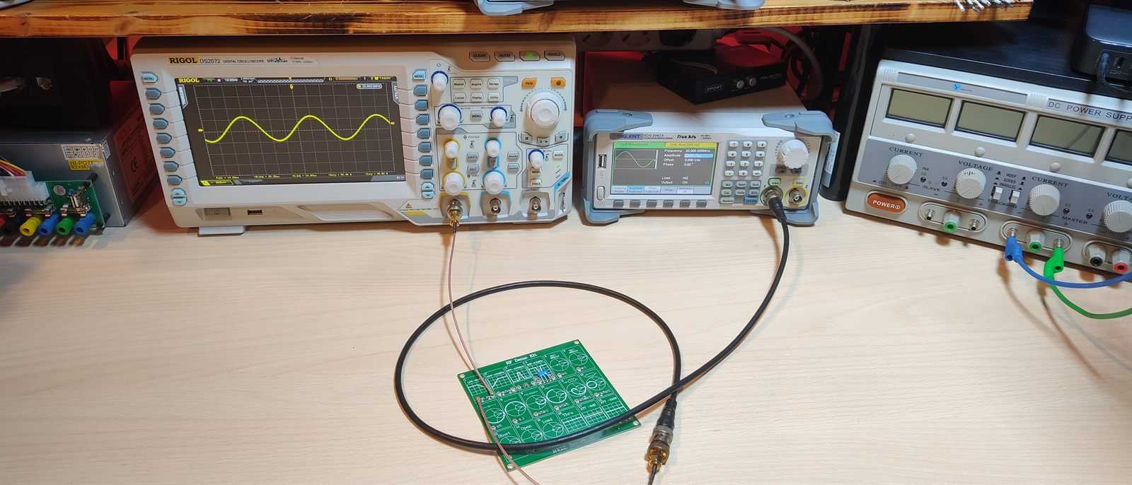 The generator and scope cabled to the filter board on the bench